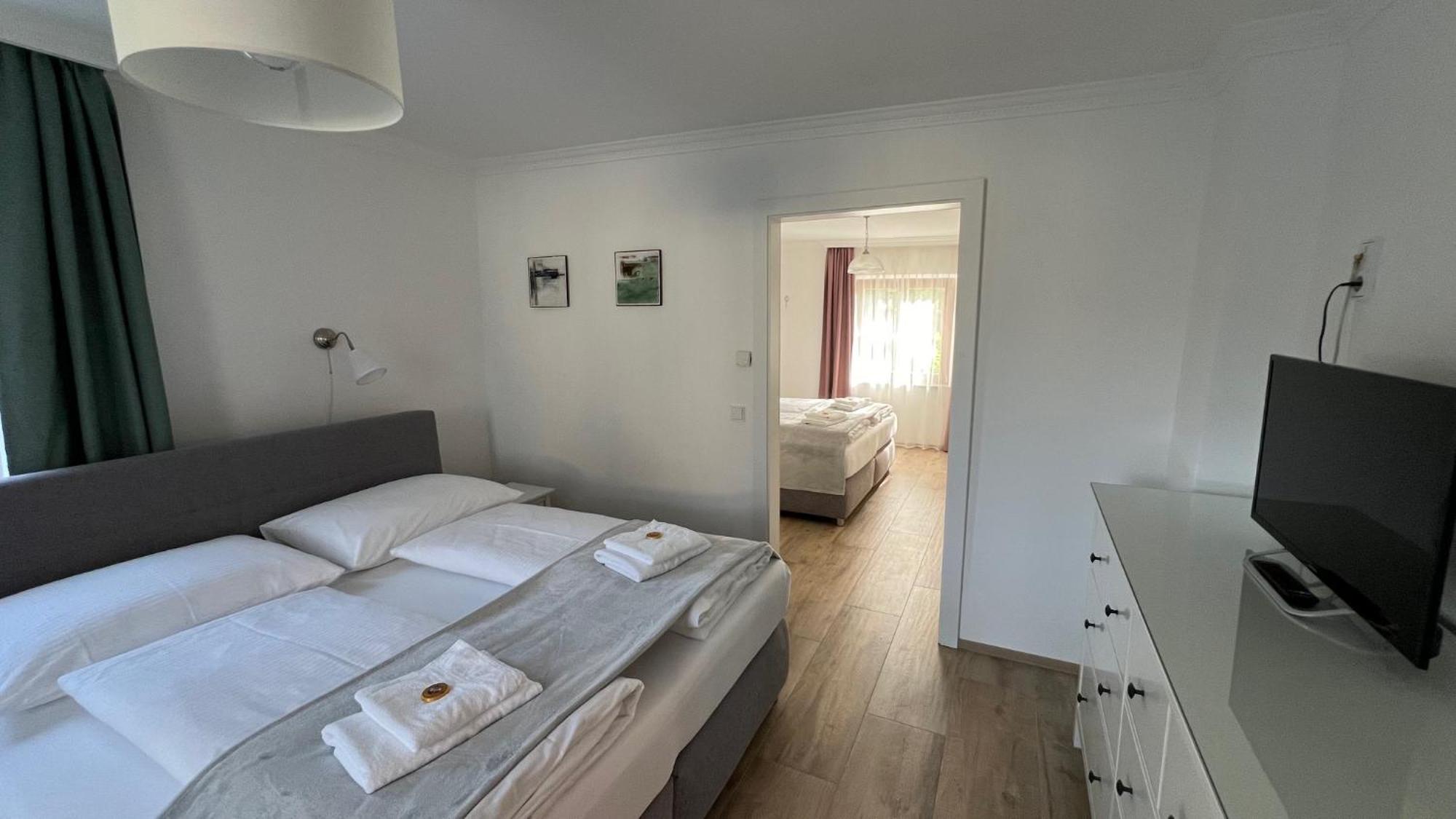 Gaestewohnung Schlossblick Grödig Exterior foto